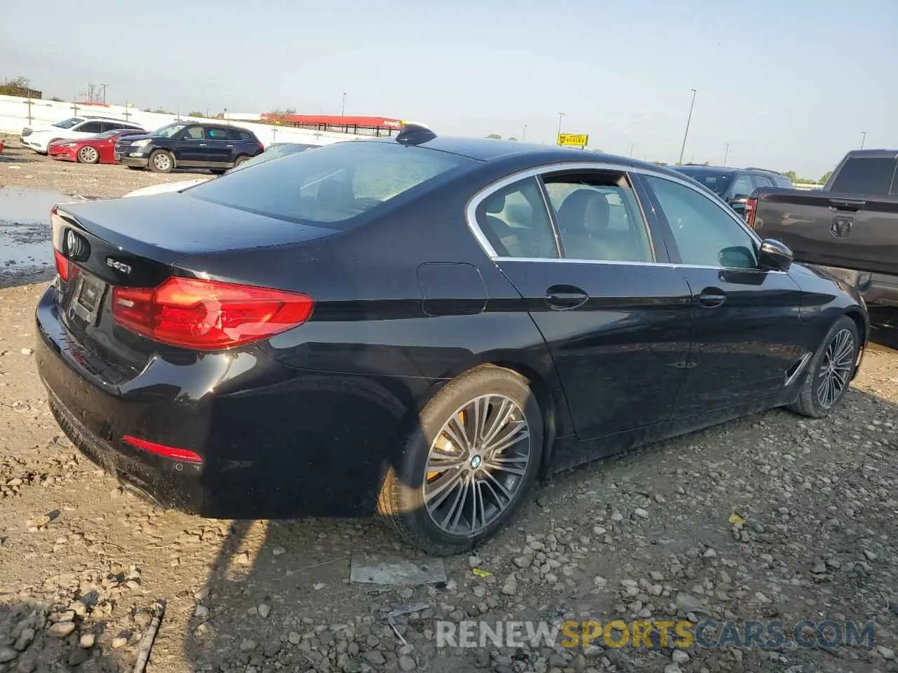 3 Photograph of a damaged car WBAJE7C56KWW44086 BMW 5 SERIES 2019