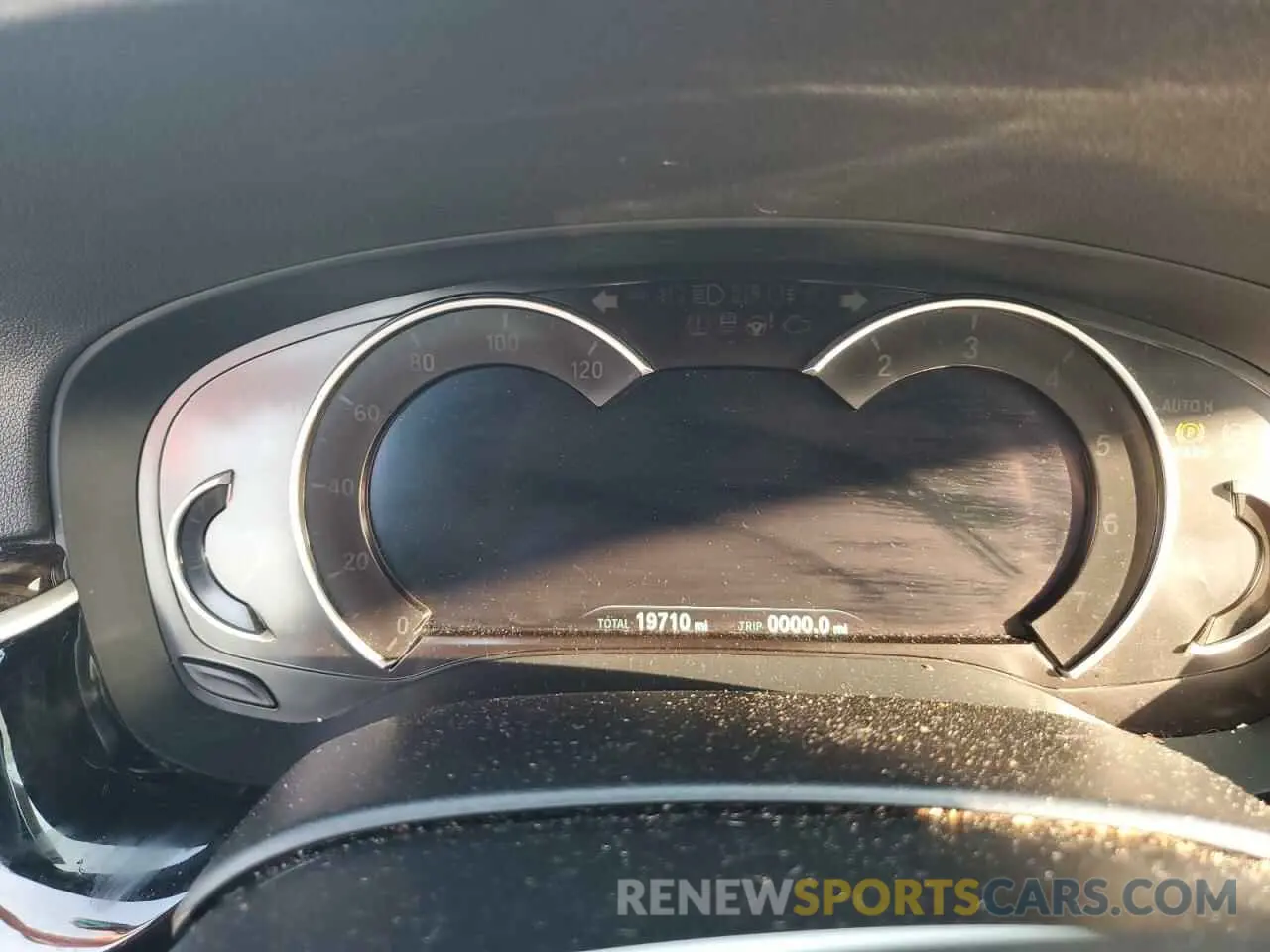 9 Photograph of a damaged car WBAJE7C56KWW44086 BMW 5 SERIES 2019