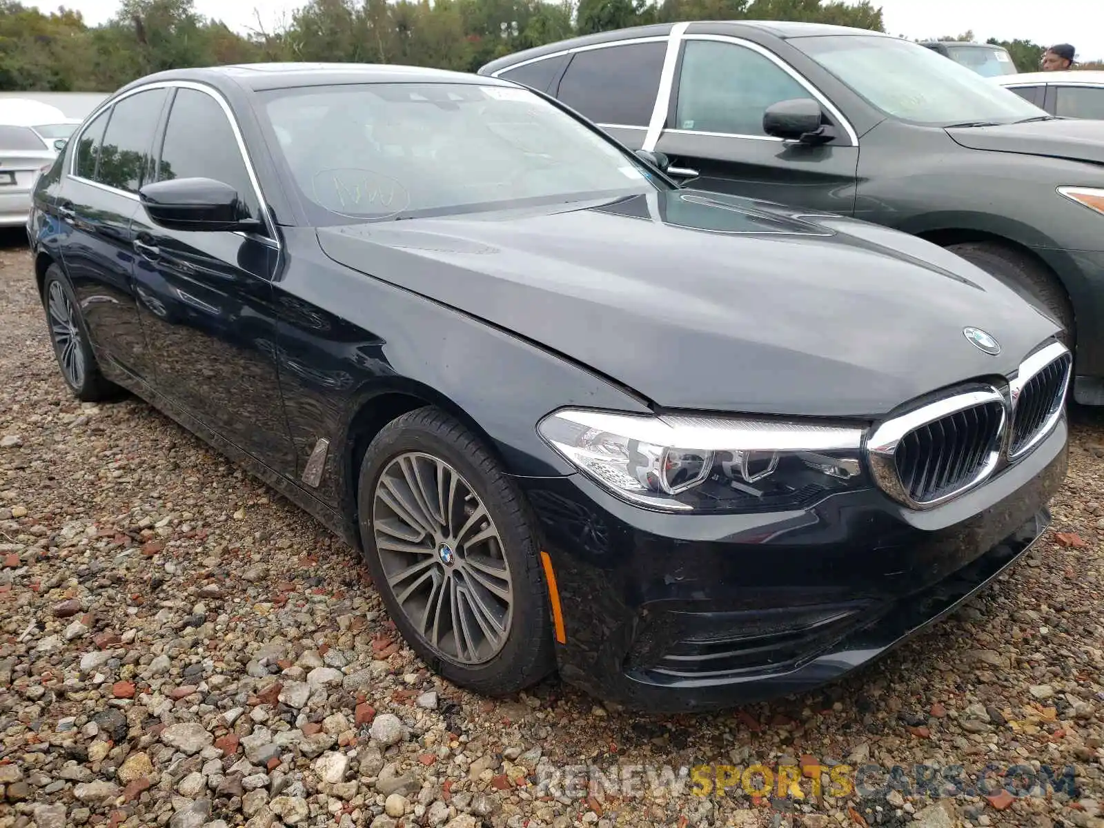 1 Photograph of a damaged car WBAJE7C57KG892664 BMW 5 SERIES 2019