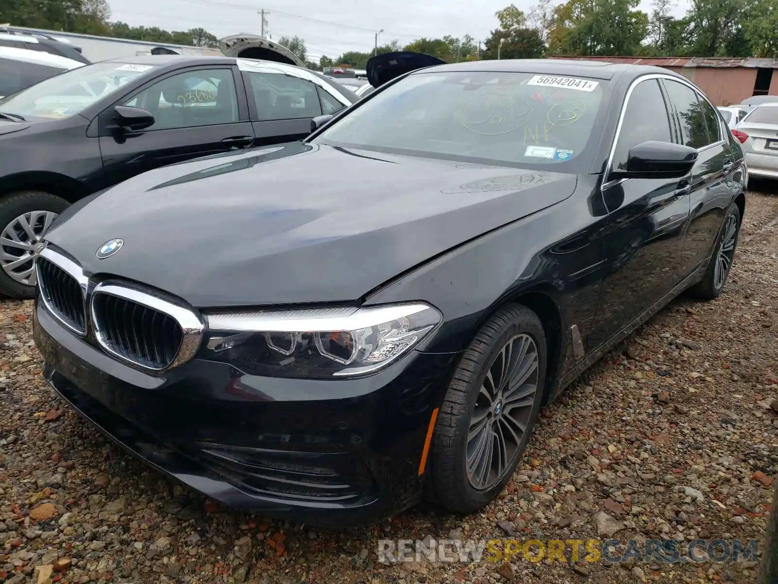 2 Photograph of a damaged car WBAJE7C57KG892664 BMW 5 SERIES 2019