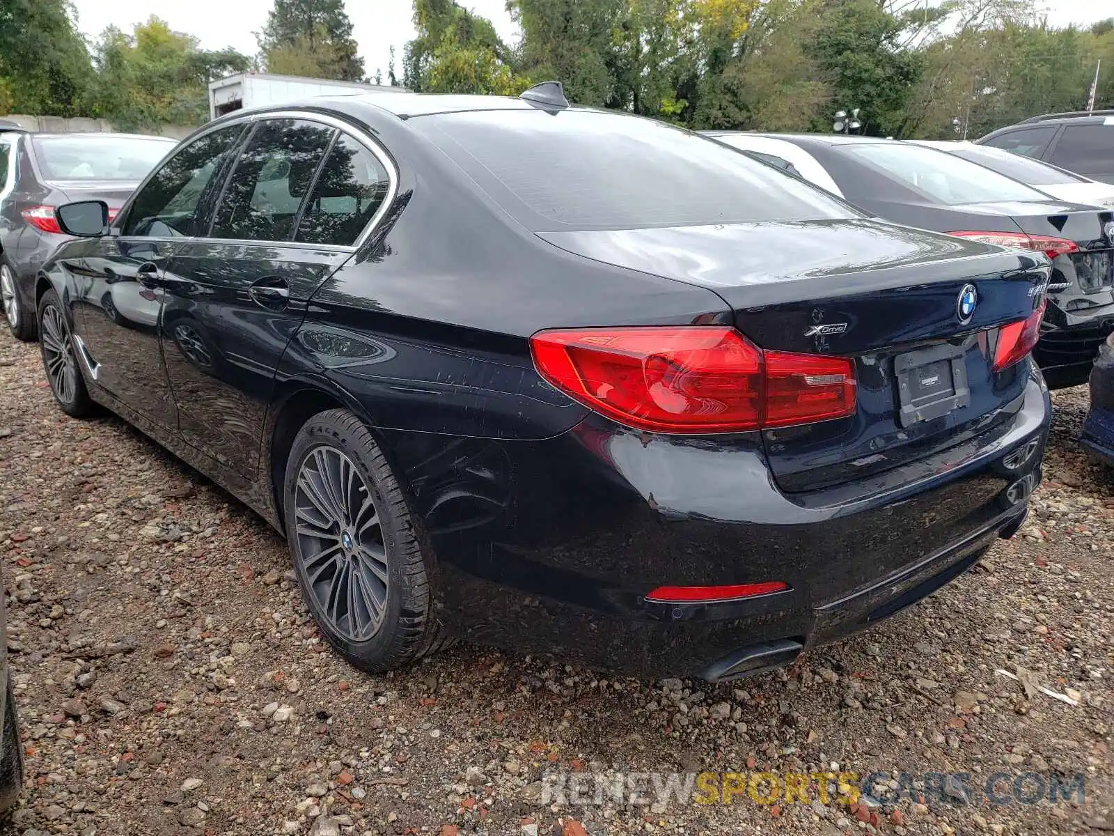 3 Photograph of a damaged car WBAJE7C57KG892664 BMW 5 SERIES 2019