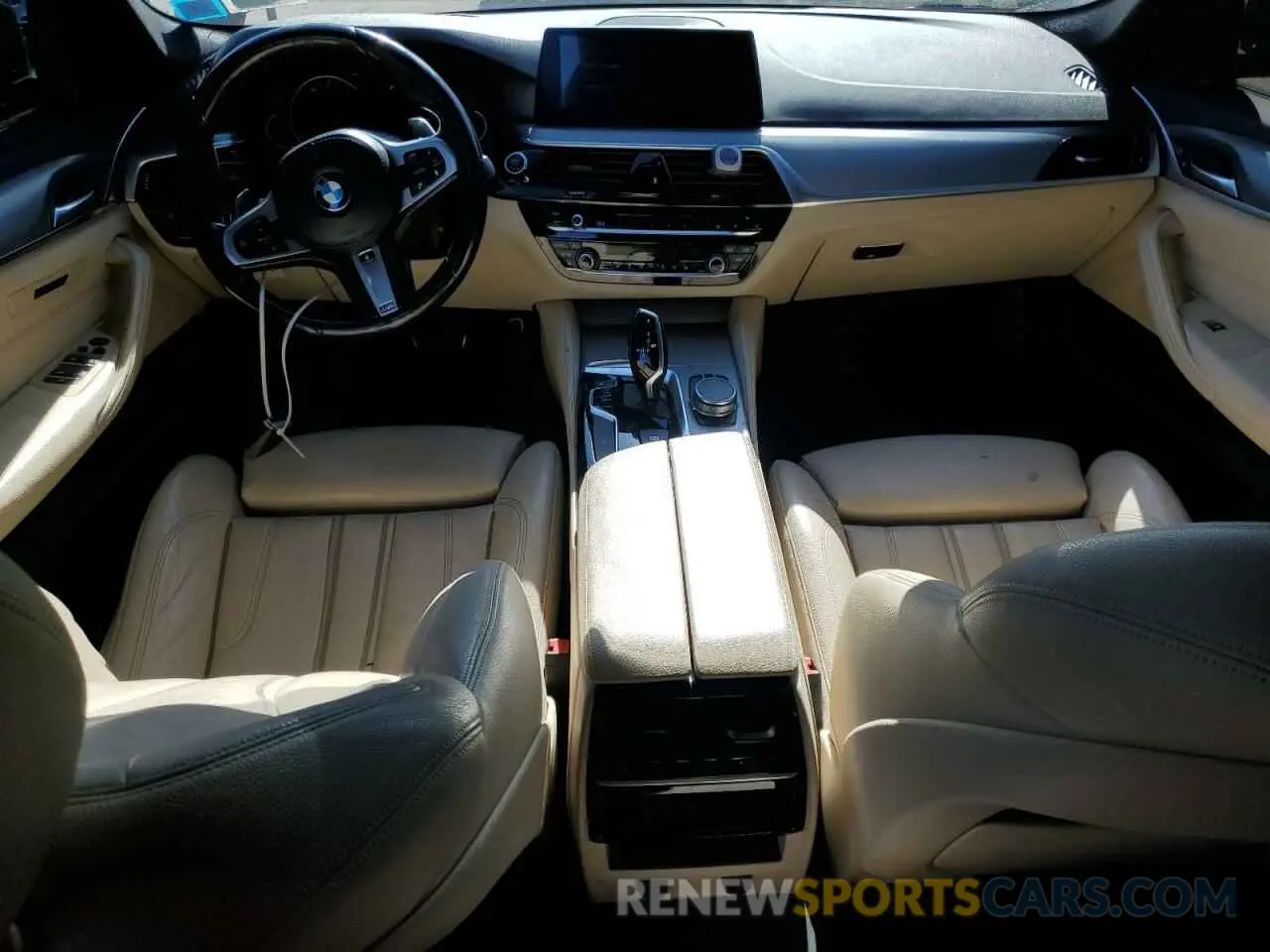 8 Photograph of a damaged car WBAJE7C57KWW20203 BMW 5 SERIES 2019
