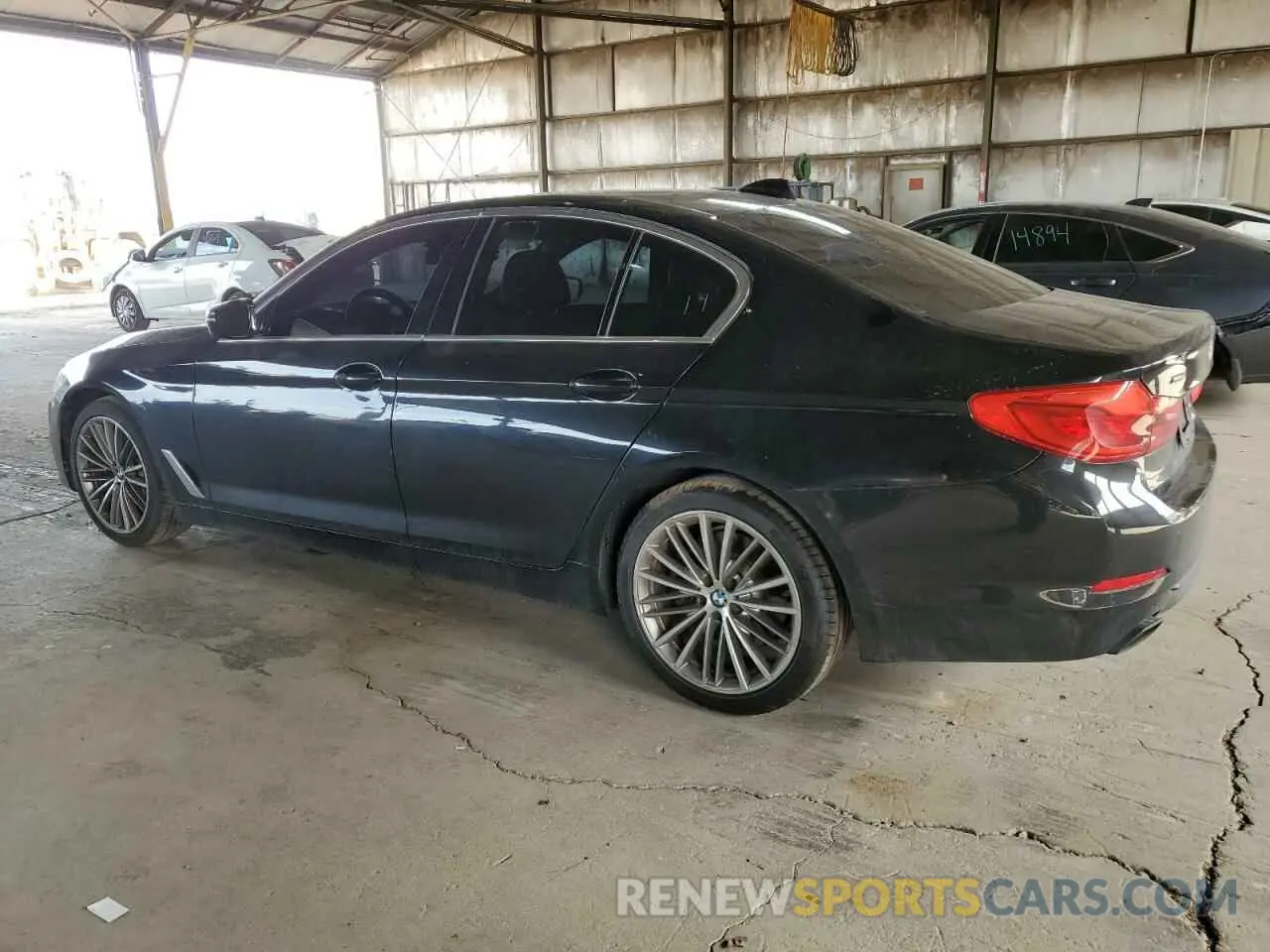 4 Photograph of a damaged car WBAJE7C59KWW08196 BMW 5 SERIES 2019