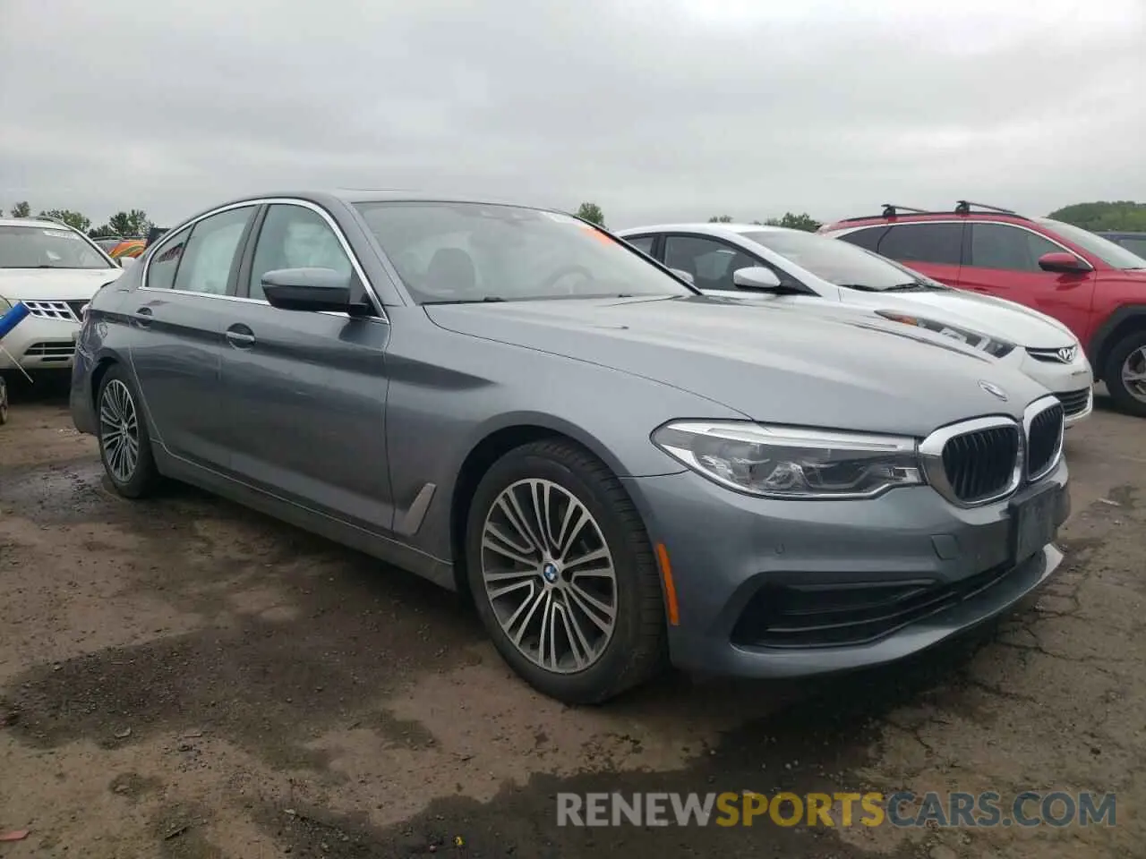 4 Photograph of a damaged car WBAJE7C59KWW10059 BMW 5 SERIES 2019