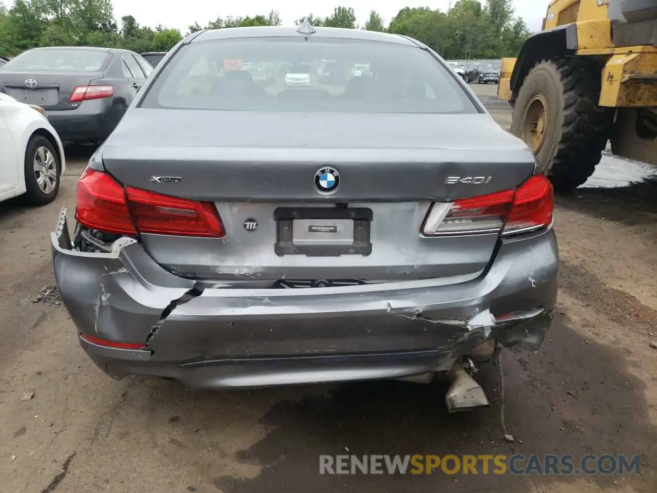 6 Photograph of a damaged car WBAJE7C59KWW10059 BMW 5 SERIES 2019