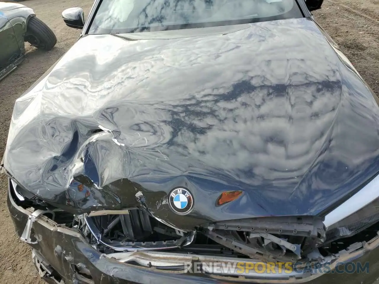 11 Photograph of a damaged car WBAJE7C59KWW22616 BMW 5 SERIES 2019