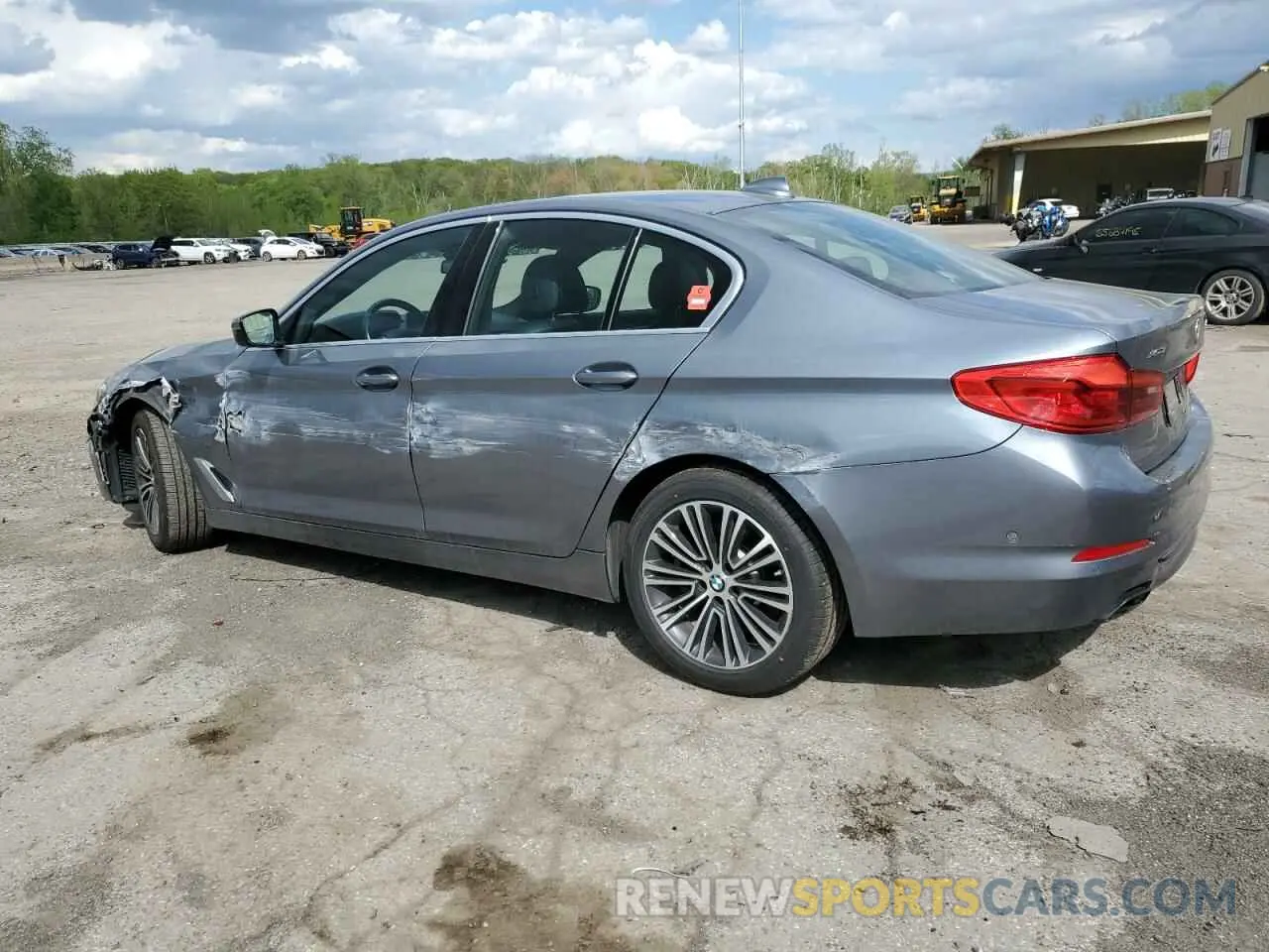 2 Photograph of a damaged car WBAJE7C59KWW31848 BMW 5 SERIES 2019