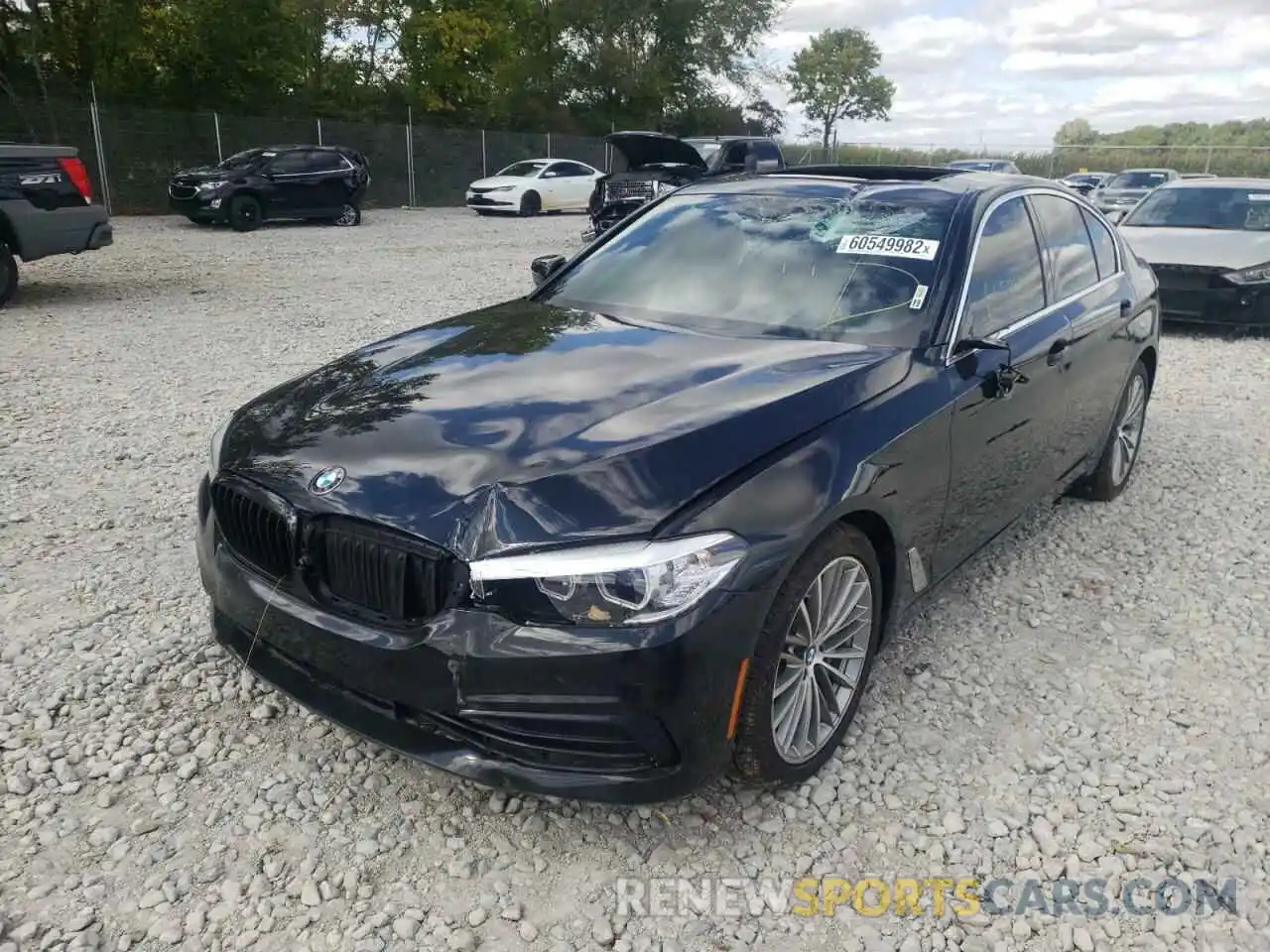 2 Photograph of a damaged car WBAJE7C5XKWD55358 BMW 5 SERIES 2019