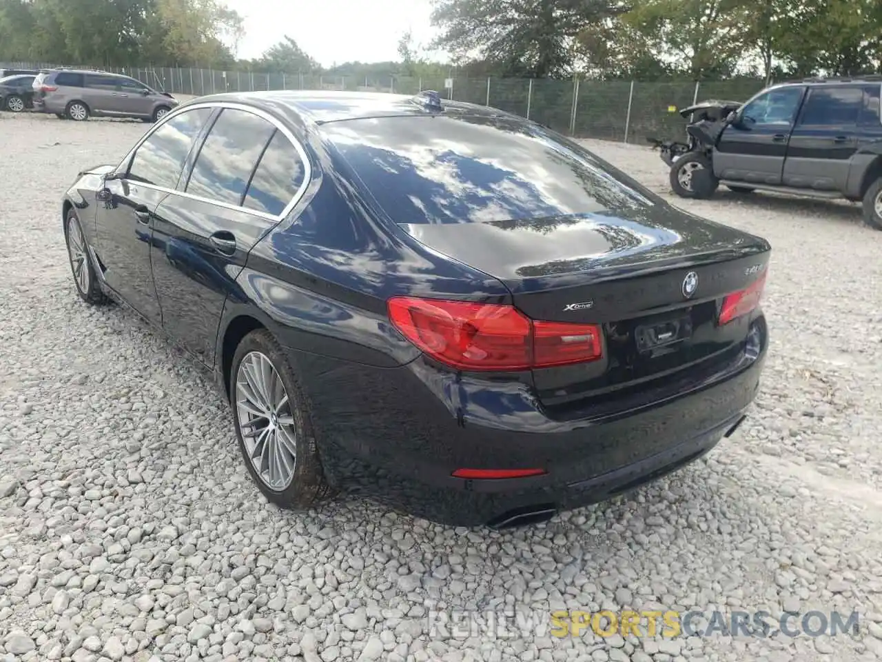 3 Photograph of a damaged car WBAJE7C5XKWD55358 BMW 5 SERIES 2019