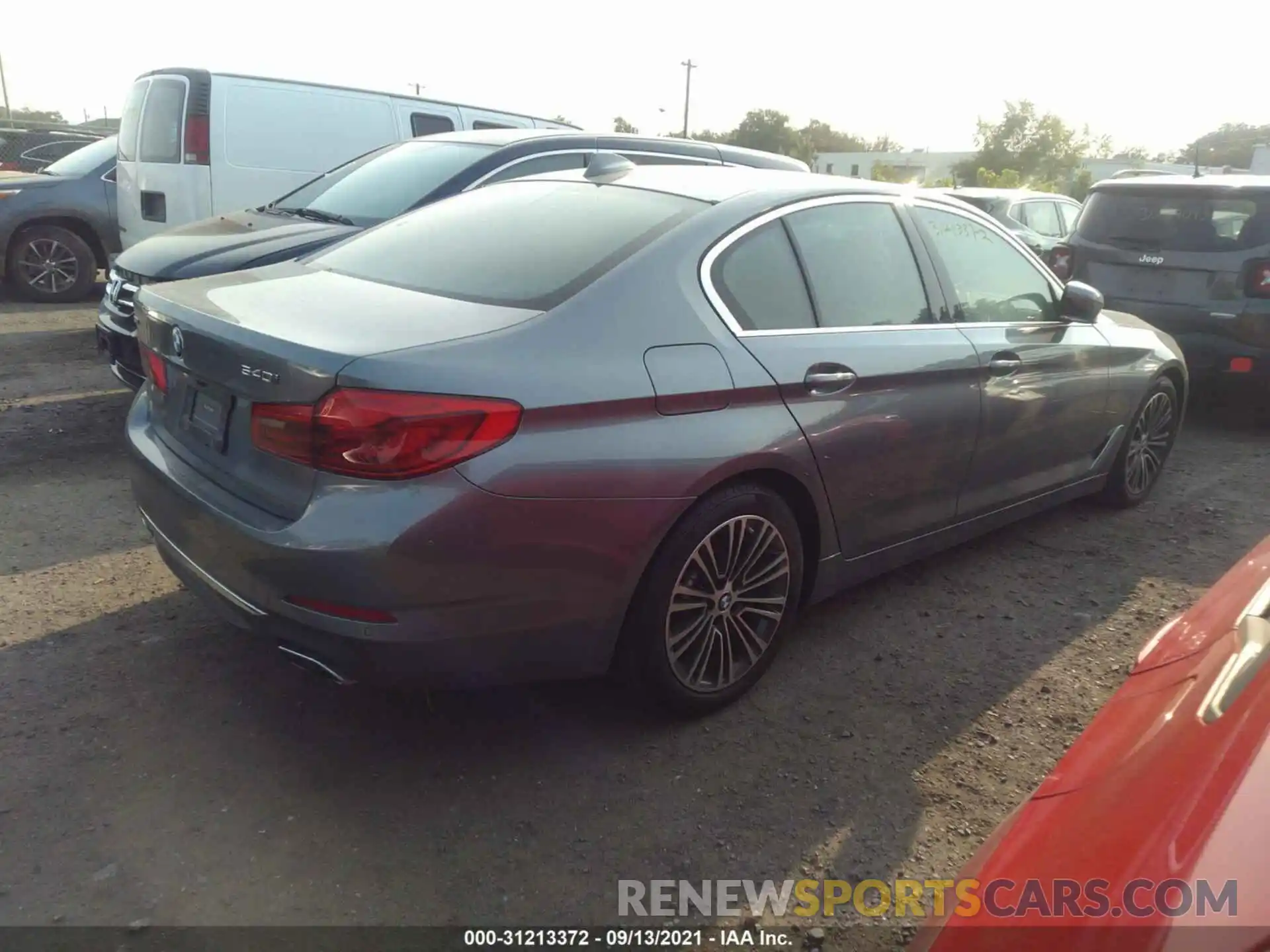 4 Photograph of a damaged car WBAJE7C5XKWW12502 BMW 5 SERIES 2019