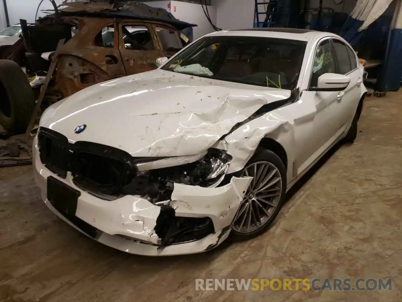 2 Photograph of a damaged car WBAJE7C5XKWW44740 BMW 5 SERIES 2019