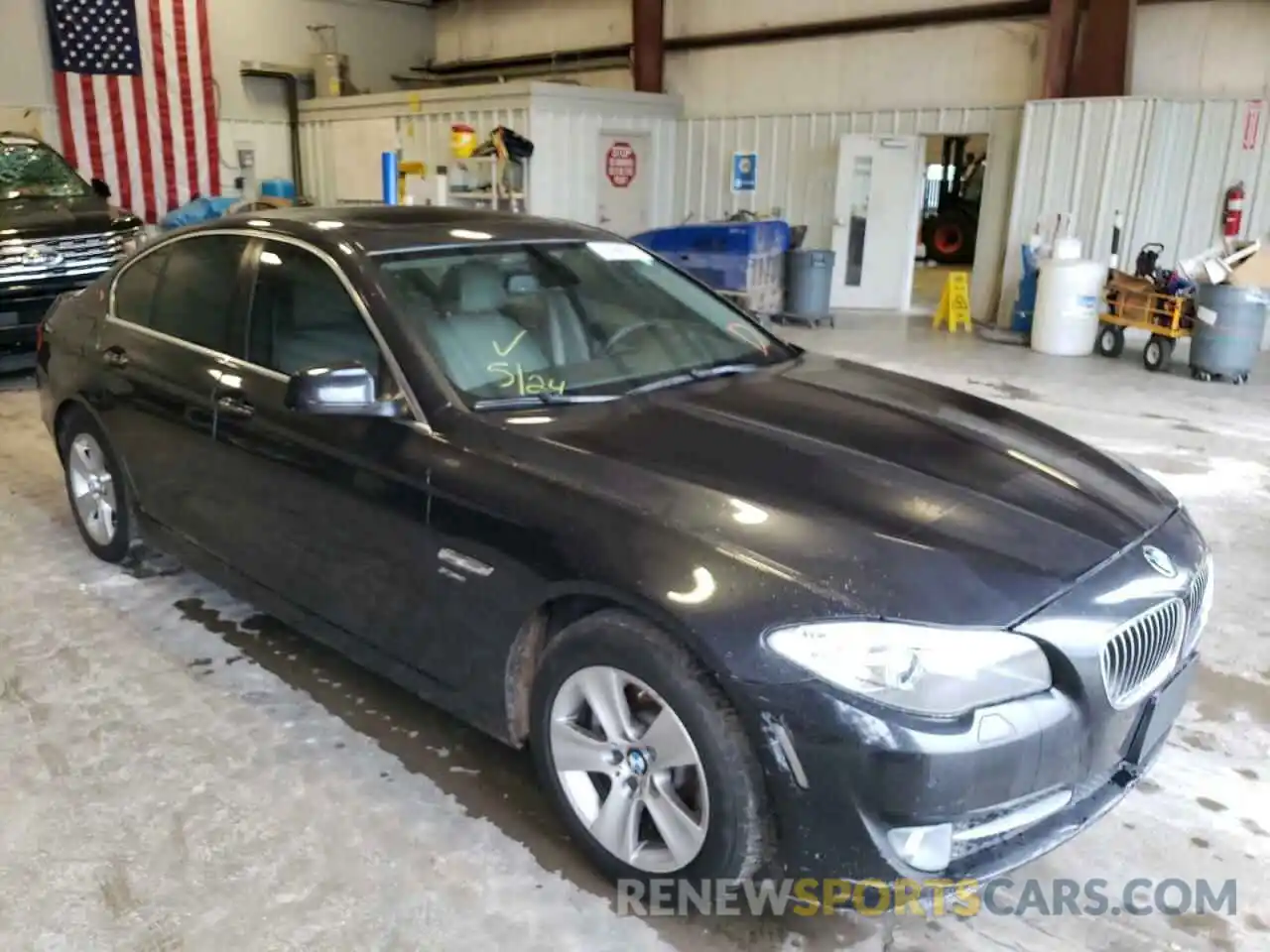 1 Photograph of a damaged car WBAXH5C52CDW03781 BMW 5 SERIES 2019