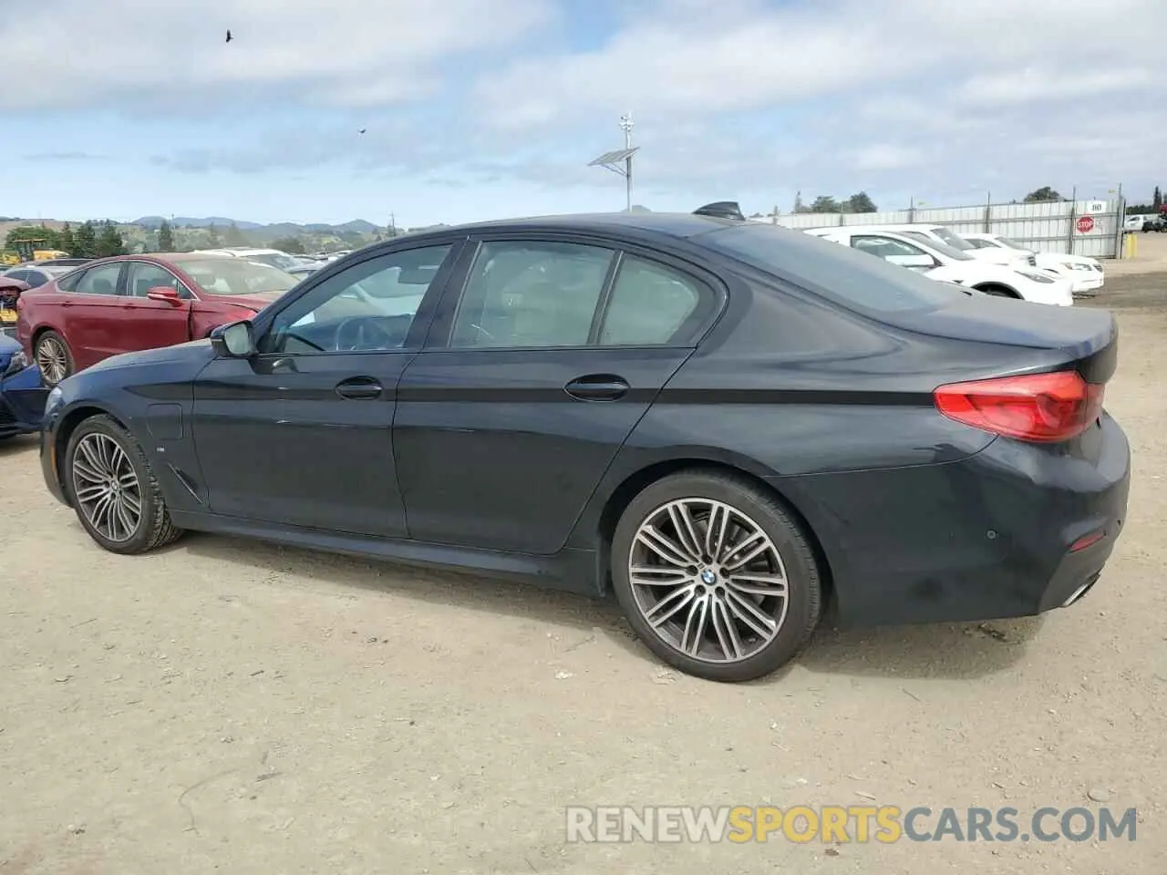 2 Photograph of a damaged car WBAJA9C01LCE28731 BMW 5 SERIES 2020