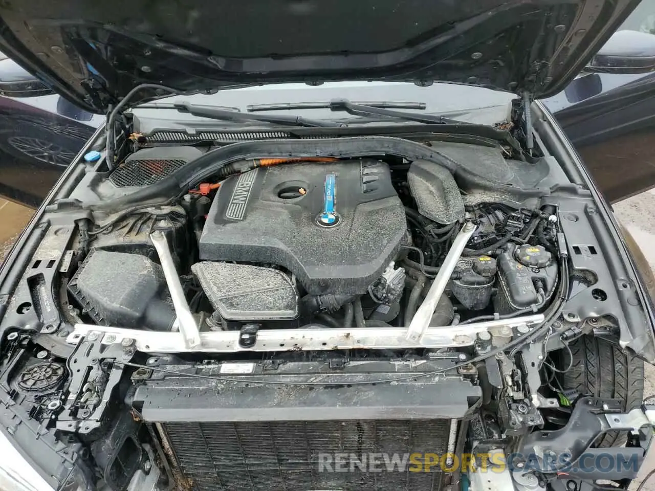11 Photograph of a damaged car WBAJB1C04LCD27469 BMW 5 SERIES 2020