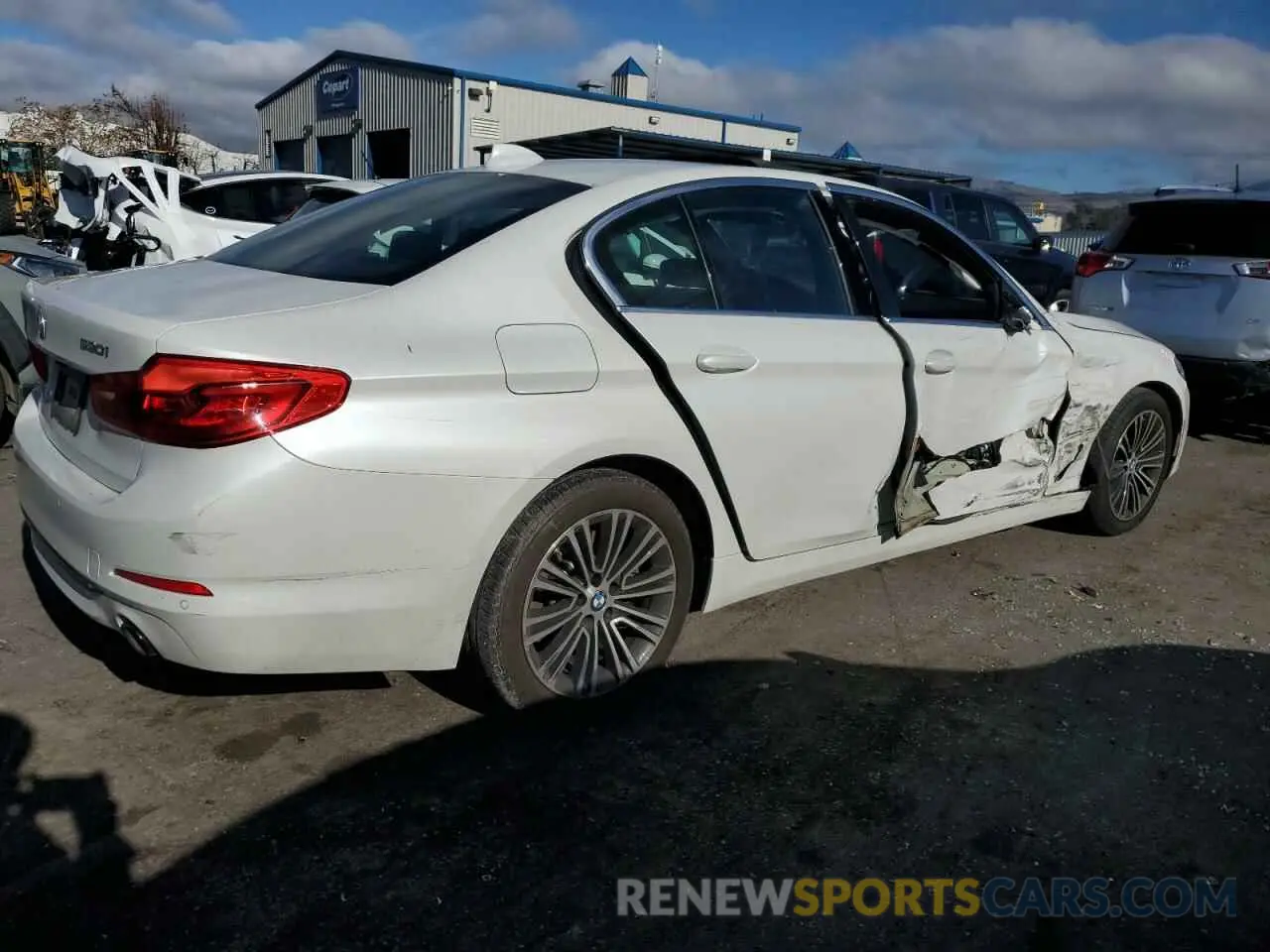 3 Photograph of a damaged car WBAJR3C04LWW53713 BMW 5 SERIES 2020