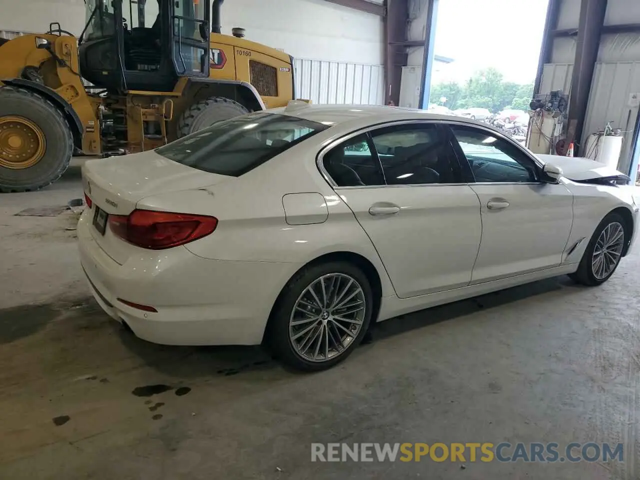 3 Photograph of a damaged car WBAJR3C05LWW69628 BMW 5 SERIES 2020
