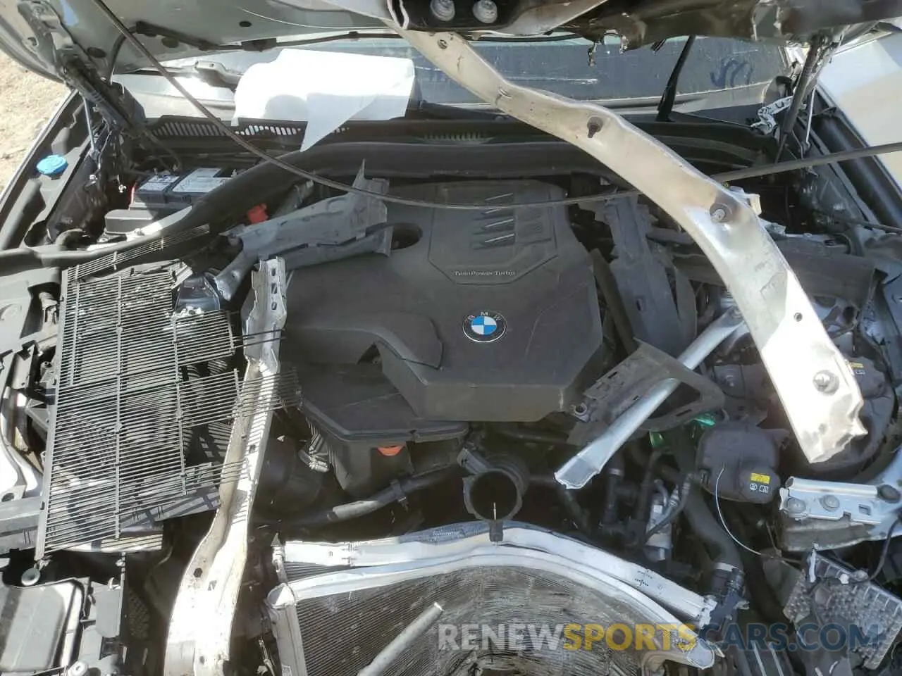 11 Photograph of a damaged car WBAJR3C06LWW60422 BMW 5 SERIES 2020