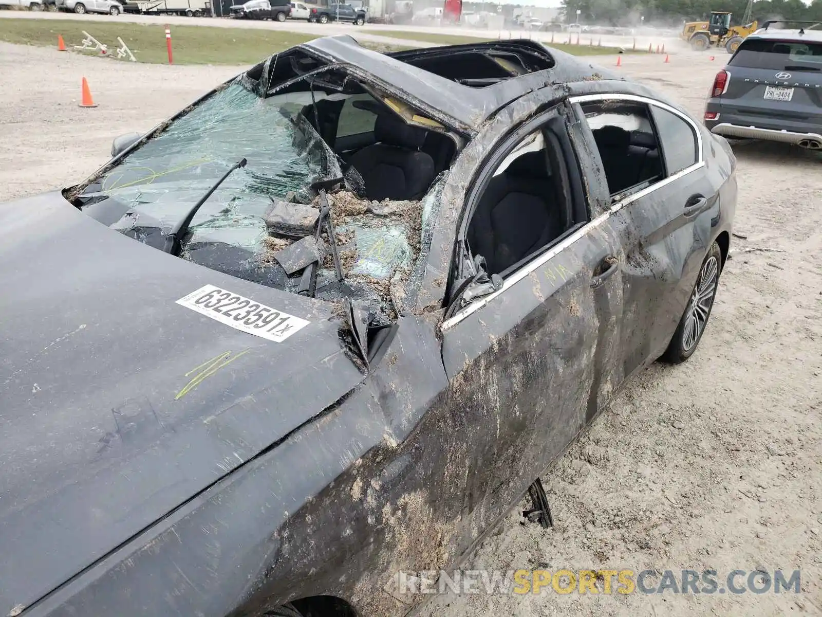 9 Photograph of a damaged car WBAJR3C06LWW63322 BMW 5 SERIES 2020