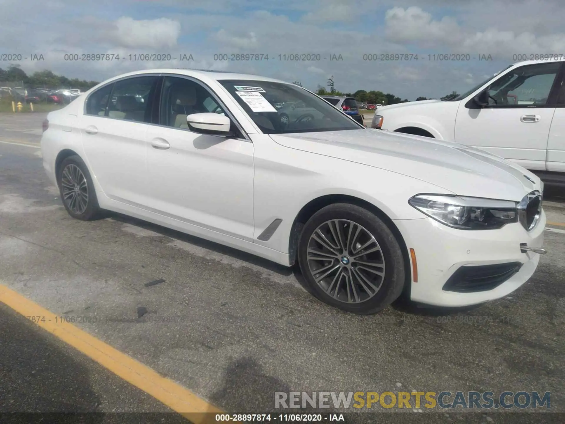 1 Photograph of a damaged car WBAJR3C07LWW64284 BMW 5 SERIES 2020
