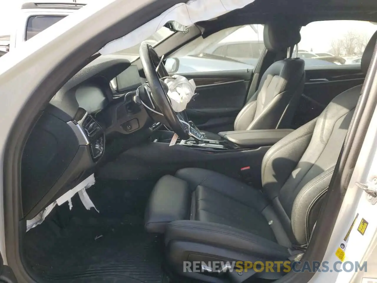 7 Photograph of a damaged car WBAJR3C08LBP95358 BMW 5 SERIES 2020