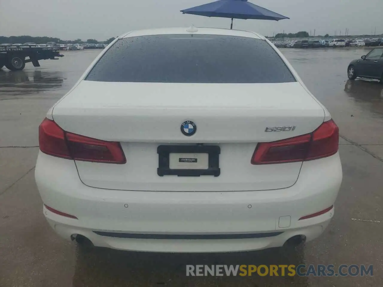 6 Photograph of a damaged car WBAJR3C09LCD79980 BMW 5 SERIES 2020