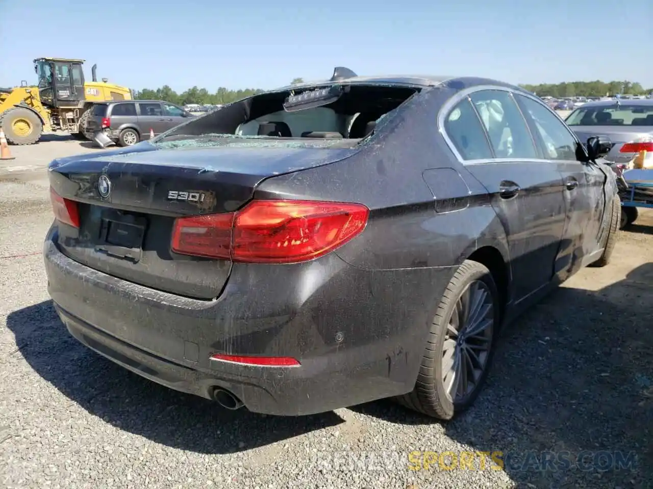 4 Photograph of a damaged car WBAJR3C09LWW63525 BMW 5 SERIES 2020