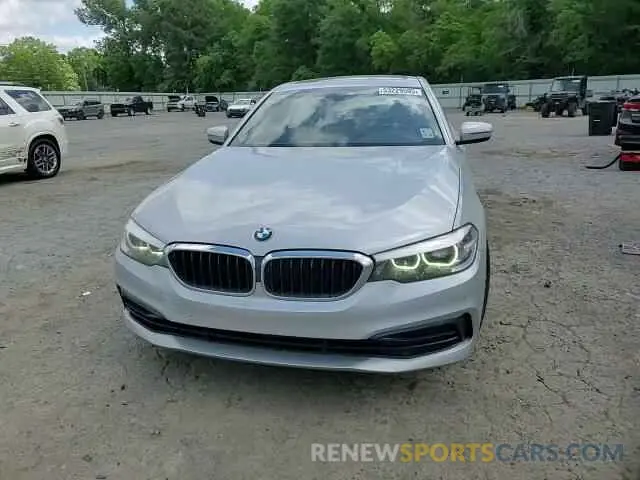 10 Photograph of a damaged car WBAJR3C09LWW63704 BMW 5 SERIES 2020