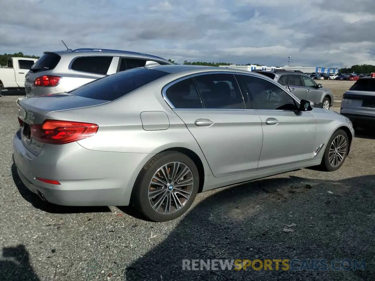 3 Photograph of a damaged car WBAJR3C09LWW64044 BMW 5 SERIES 2020