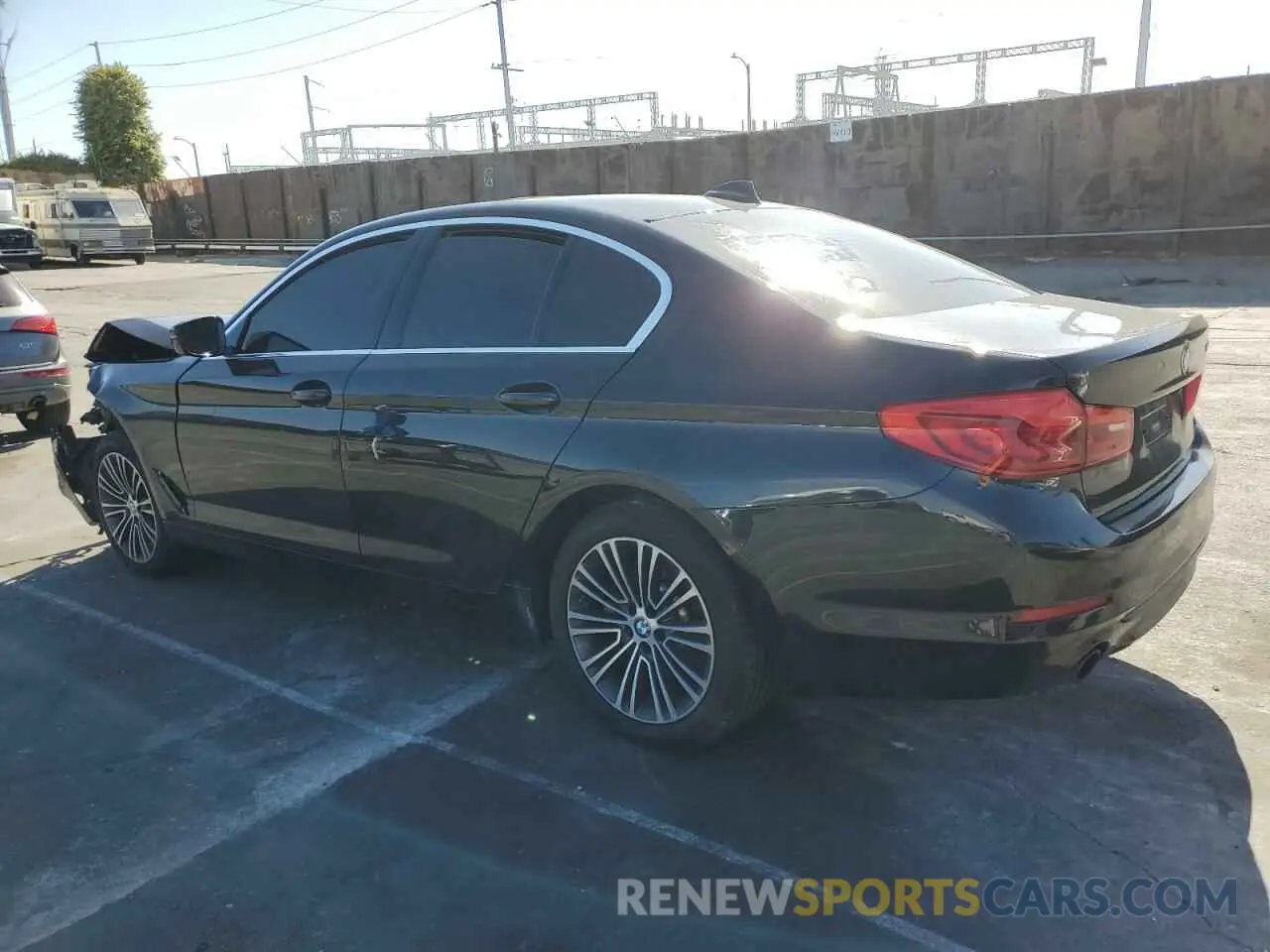 2 Photograph of a damaged car WBAJR3C0XLCE59997 BMW 5 SERIES 2020