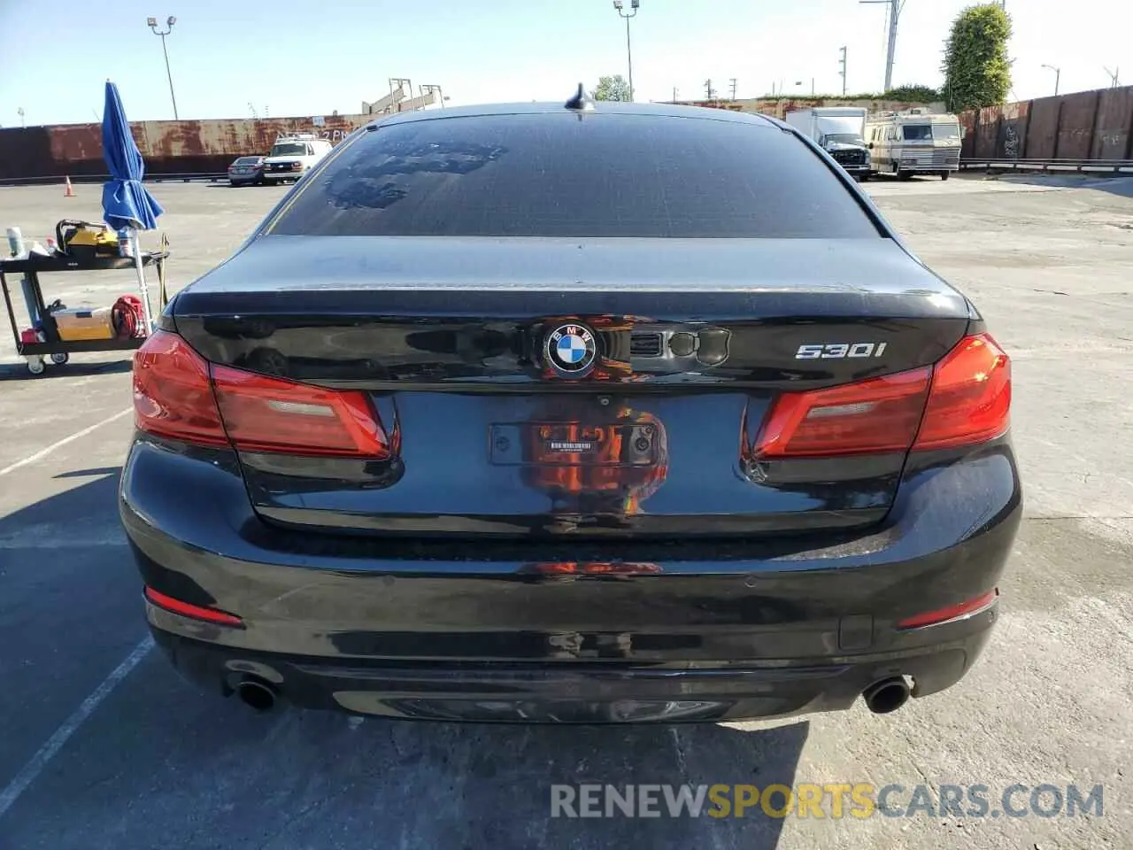 6 Photograph of a damaged car WBAJR3C0XLCE59997 BMW 5 SERIES 2020