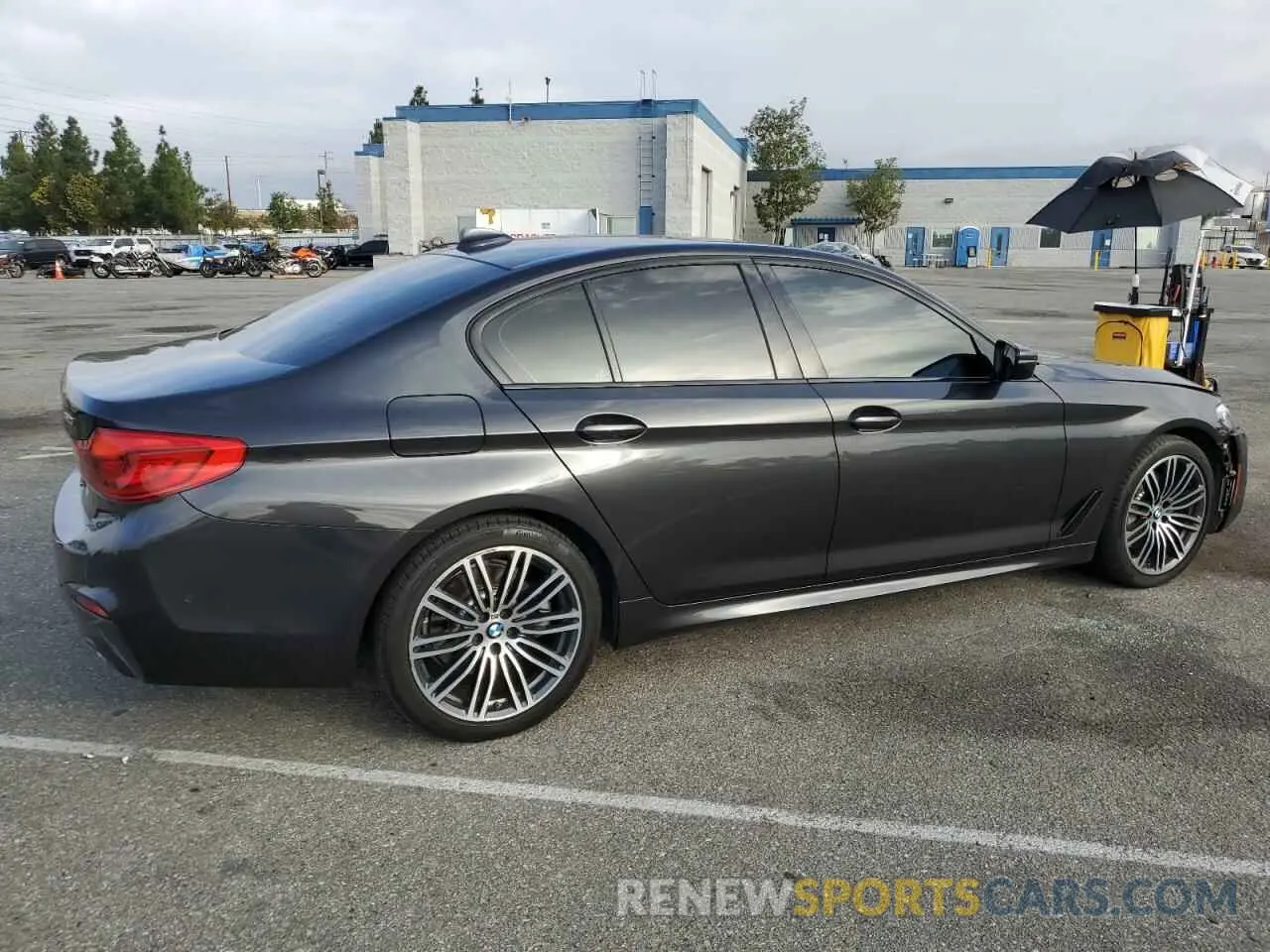 3 Photograph of a damaged car WBAJR3C0XLCE65265 BMW 5 SERIES 2020