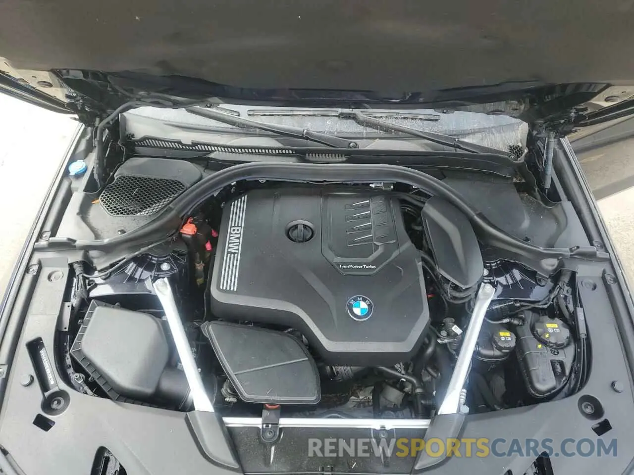 11 Photograph of a damaged car WBAJR3C0XLWW76929 BMW 5 SERIES 2020