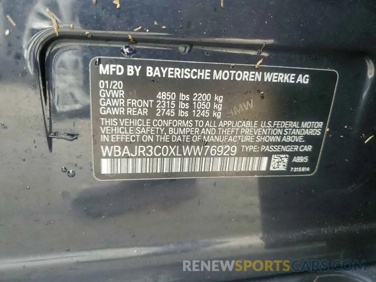 13 Photograph of a damaged car WBAJR3C0XLWW76929 BMW 5 SERIES 2020