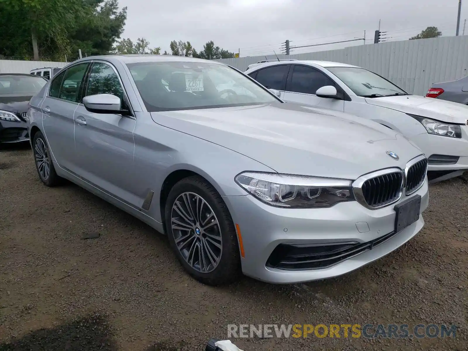 1 Photograph of a damaged car WBAJR7C00LCD78692 BMW 5 SERIES 2020