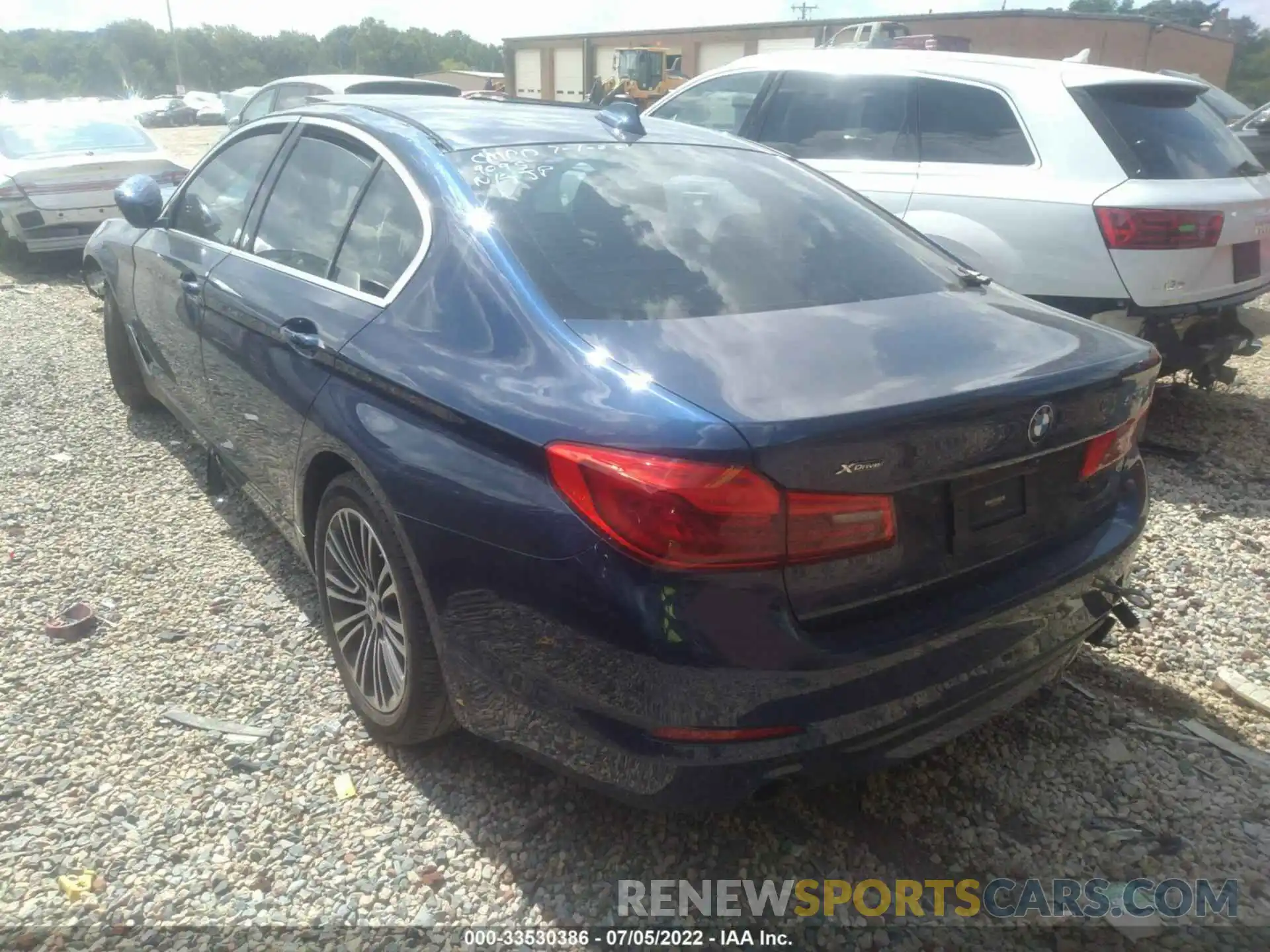 3 Photograph of a damaged car WBAJR7C02LCE19095 BMW 5 SERIES 2020