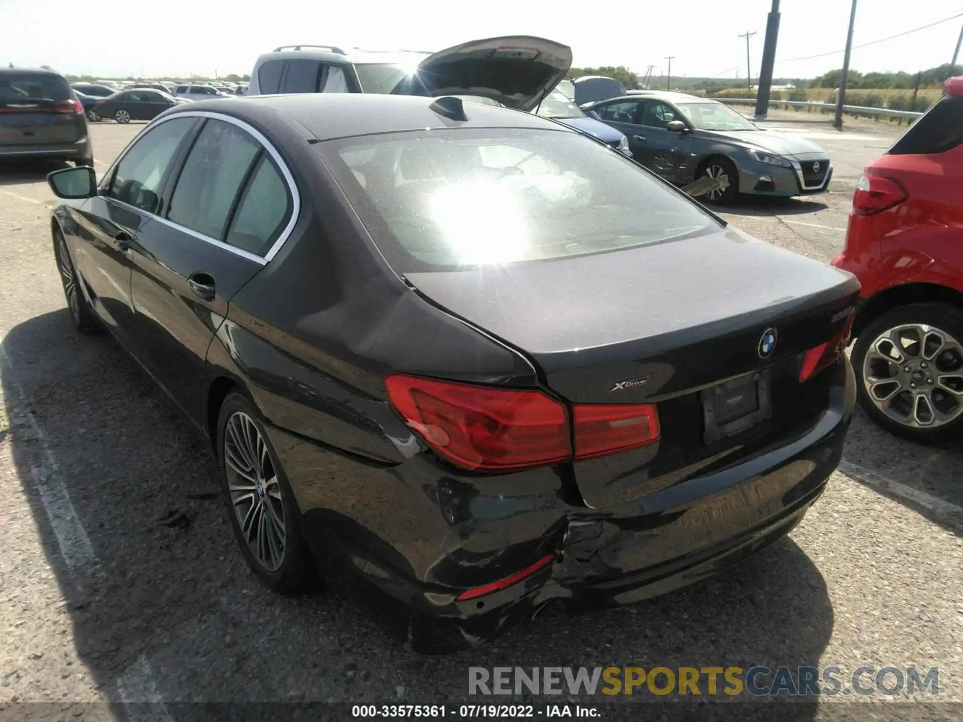 3 Photograph of a damaged car WBAJR7C02LWW65088 BMW 5 SERIES 2020