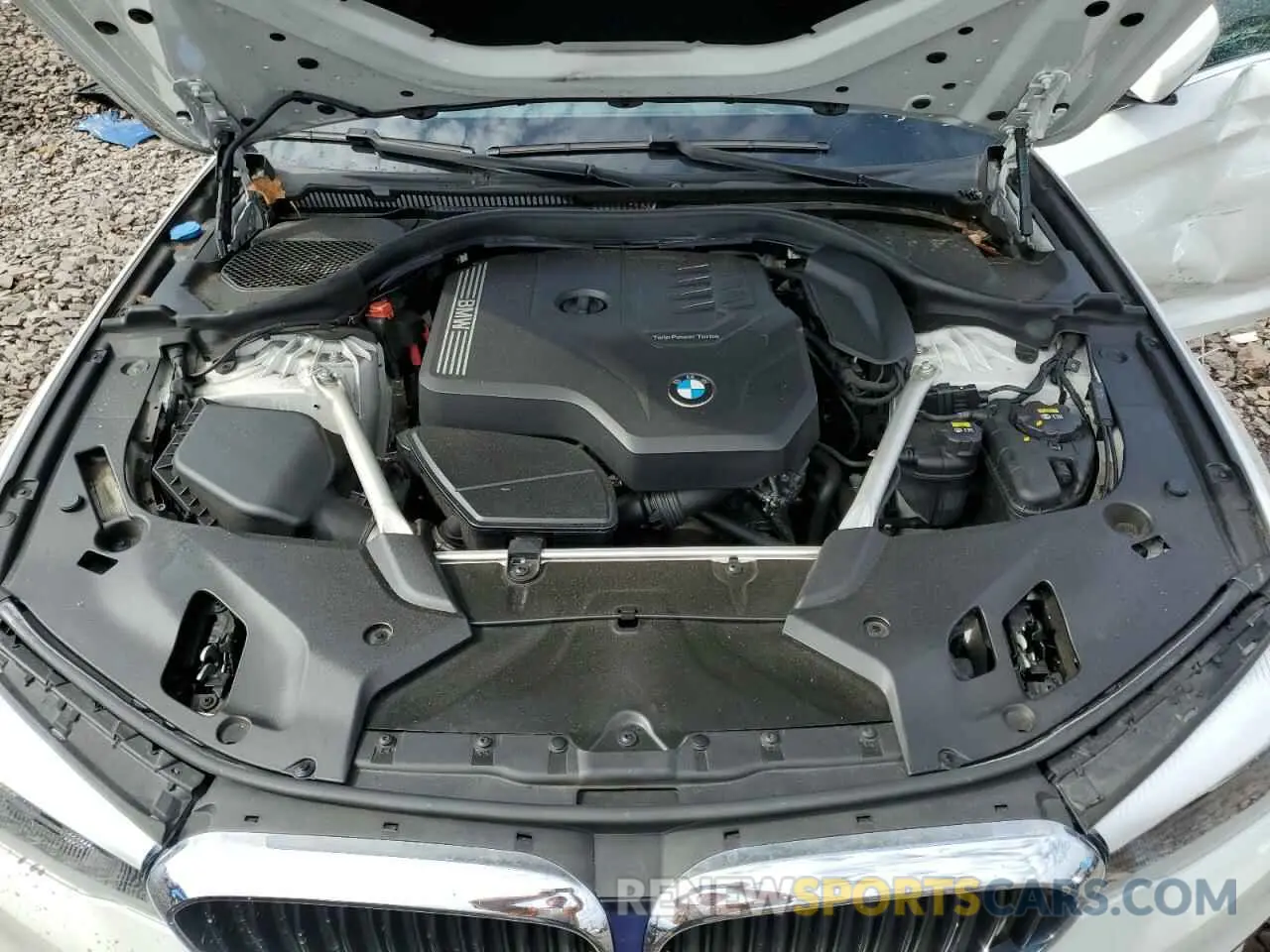 13 Photograph of a damaged car WBAJR7C03LCE58567 BMW 5 SERIES 2020