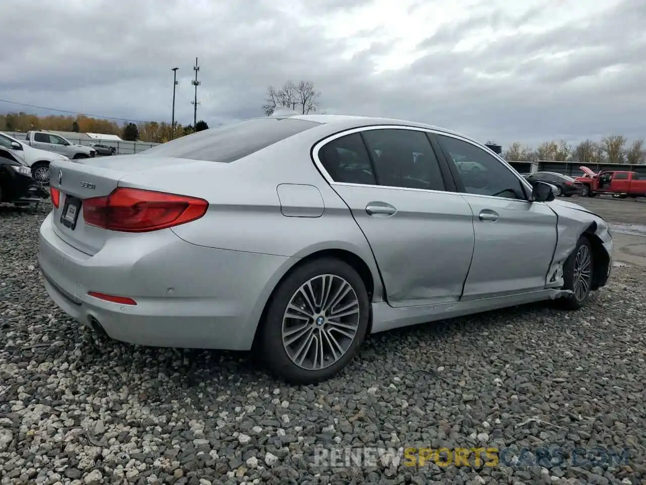 3 Photograph of a damaged car WBAJR7C03LWW73068 BMW 5 SERIES 2020