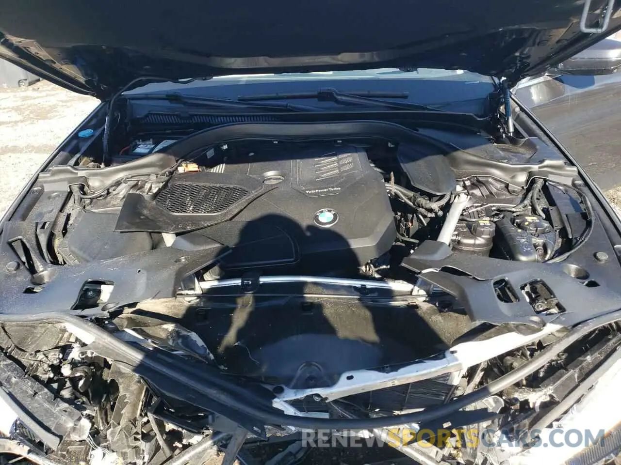 12 Photograph of a damaged car WBAJR7C04LCE05795 BMW 5 SERIES 2020