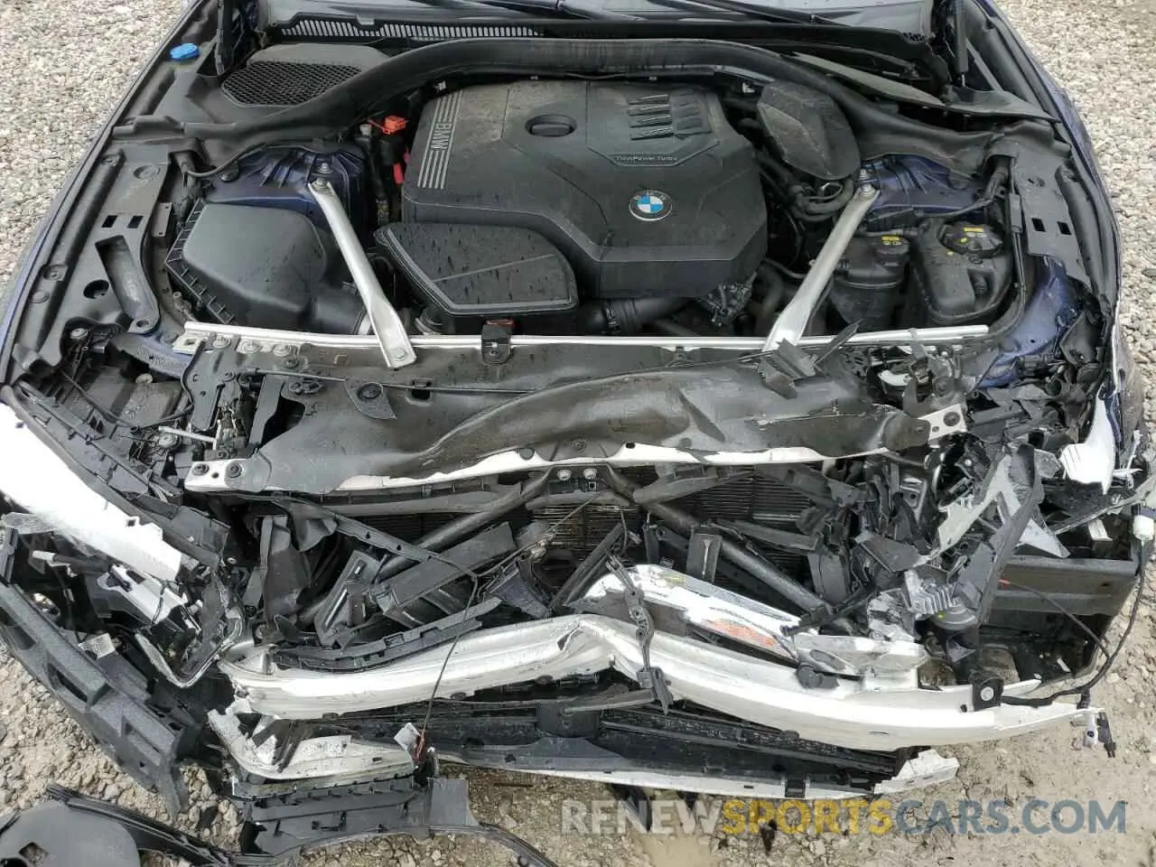 11 Photograph of a damaged car WBAJR7C08LCE56894 BMW 5 SERIES 2020