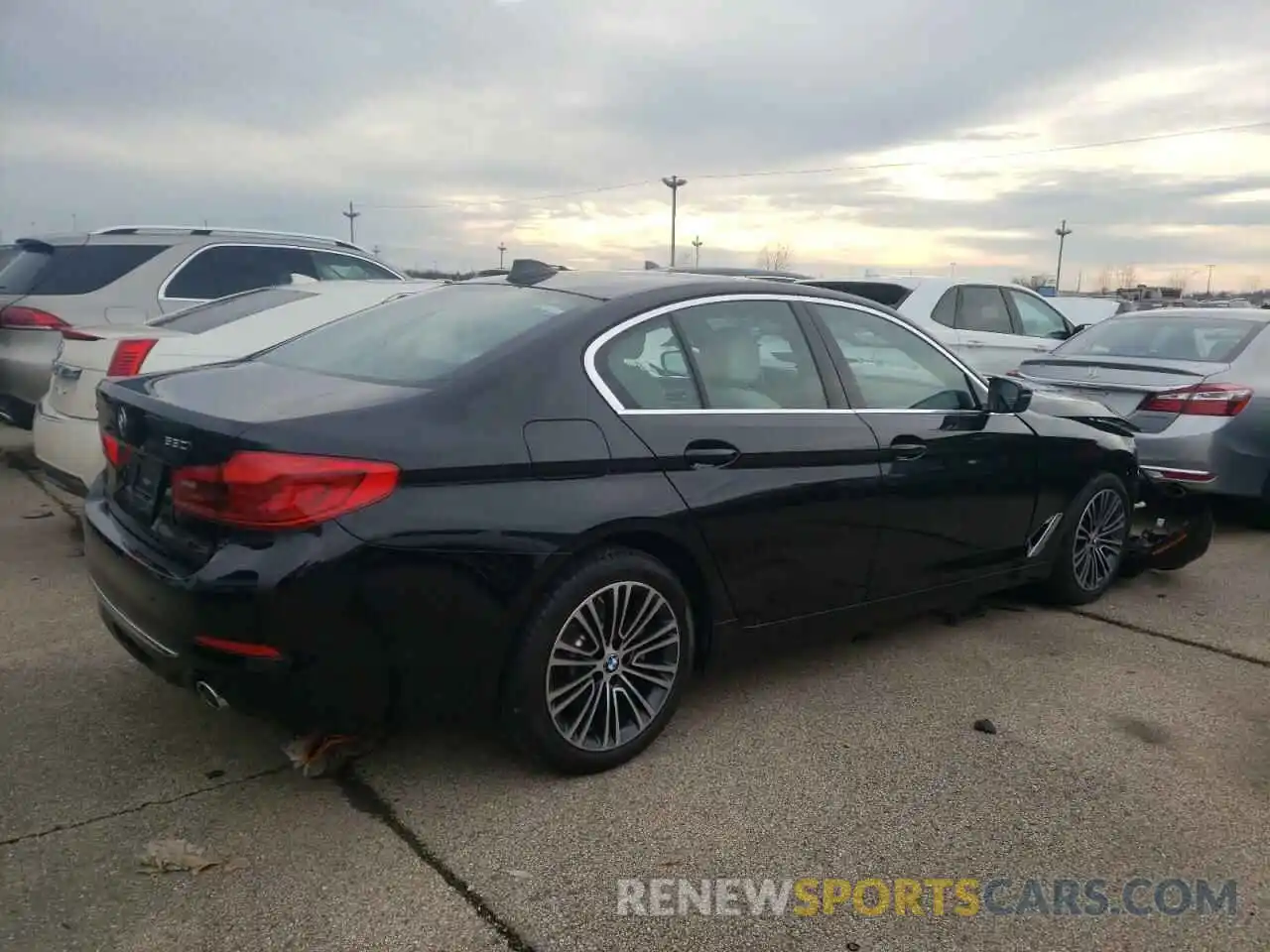 3 Photograph of a damaged car WBAJR7C0XLCD60832 BMW 5 SERIES 2020