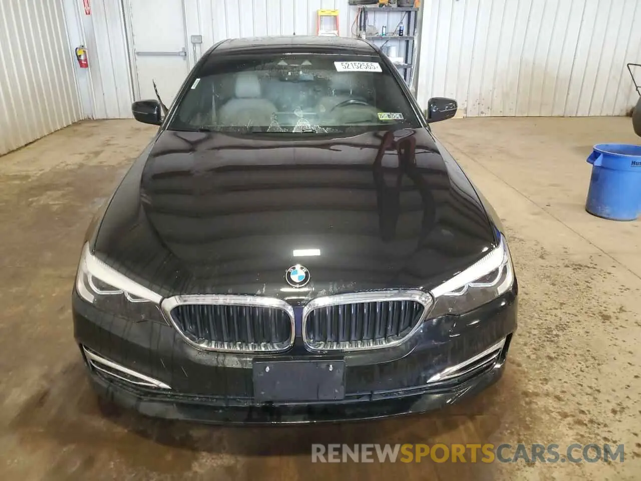 5 Photograph of a damaged car WBAJR7C0XLCE58114 BMW 5 SERIES 2020