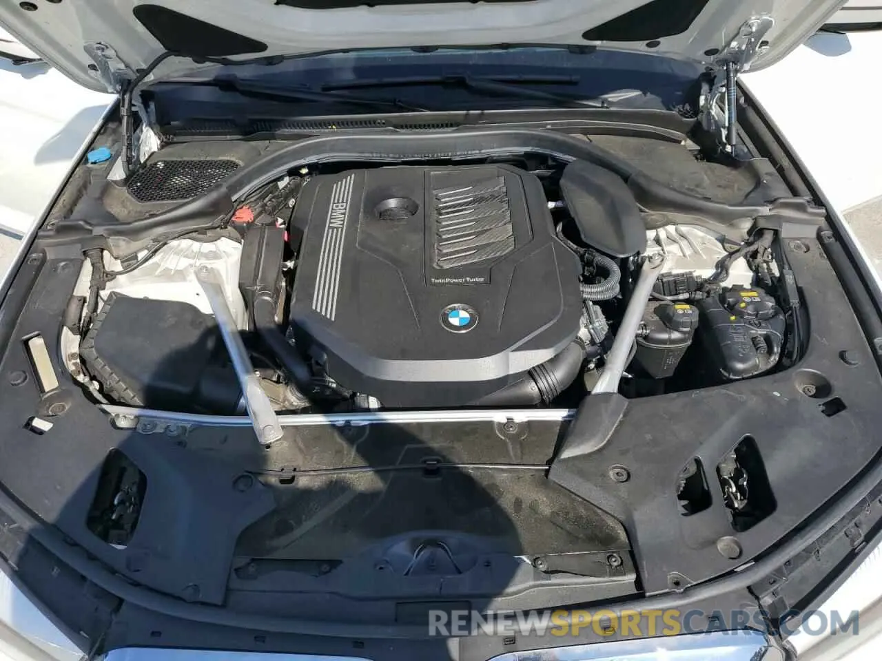 11 Photograph of a damaged car WBAJS1C00LCD88026 BMW 5 SERIES 2020