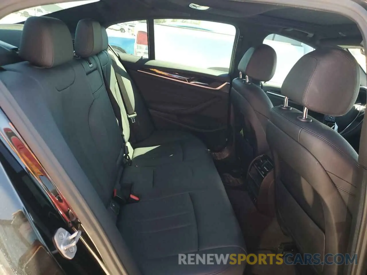 10 Photograph of a damaged car WBAJS1C06LCE52019 BMW 5 SERIES 2020