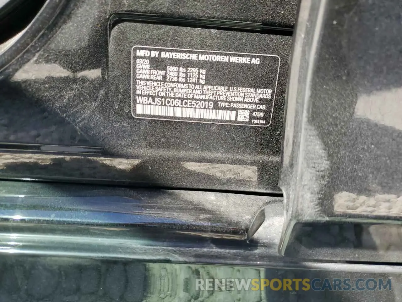 12 Photograph of a damaged car WBAJS1C06LCE52019 BMW 5 SERIES 2020