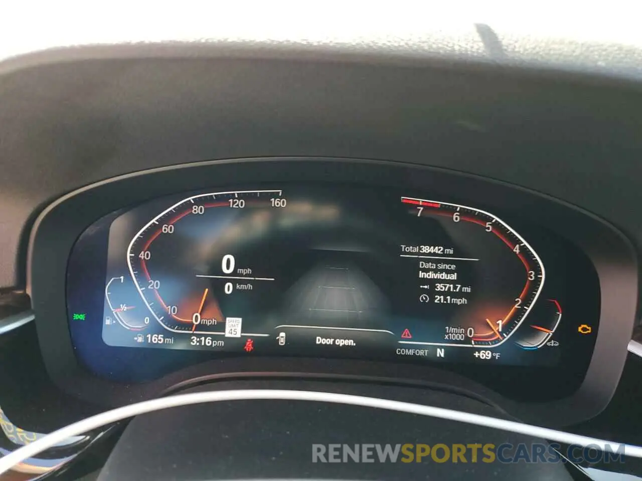 9 Photograph of a damaged car WBAJS1C06LCE52019 BMW 5 SERIES 2020