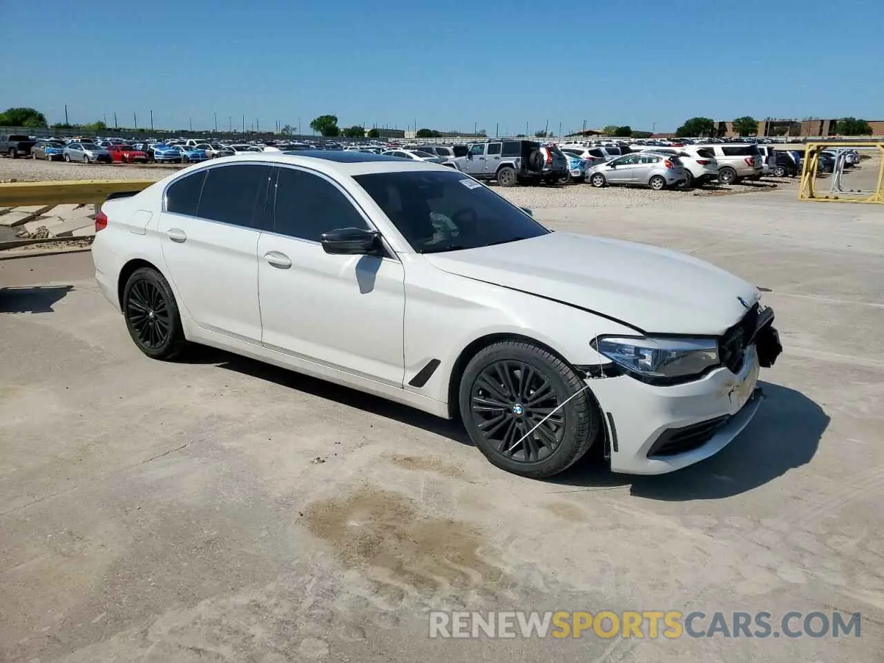 4 Photograph of a damaged car WBAJS1C07LWW73155 BMW 5 SERIES 2020
