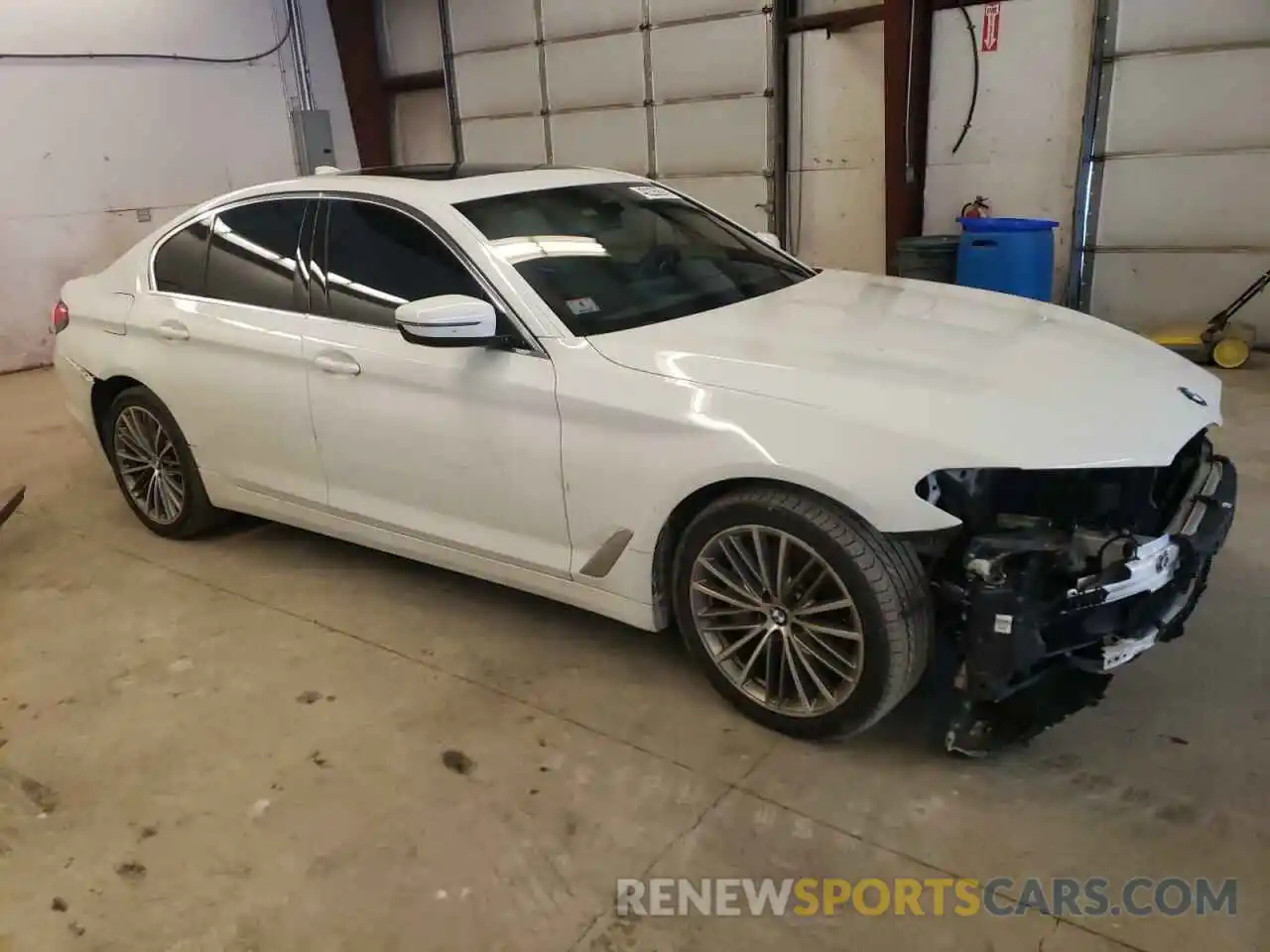 4 Photograph of a damaged car WBAJS3C02LCE07168 BMW 5 SERIES 2020