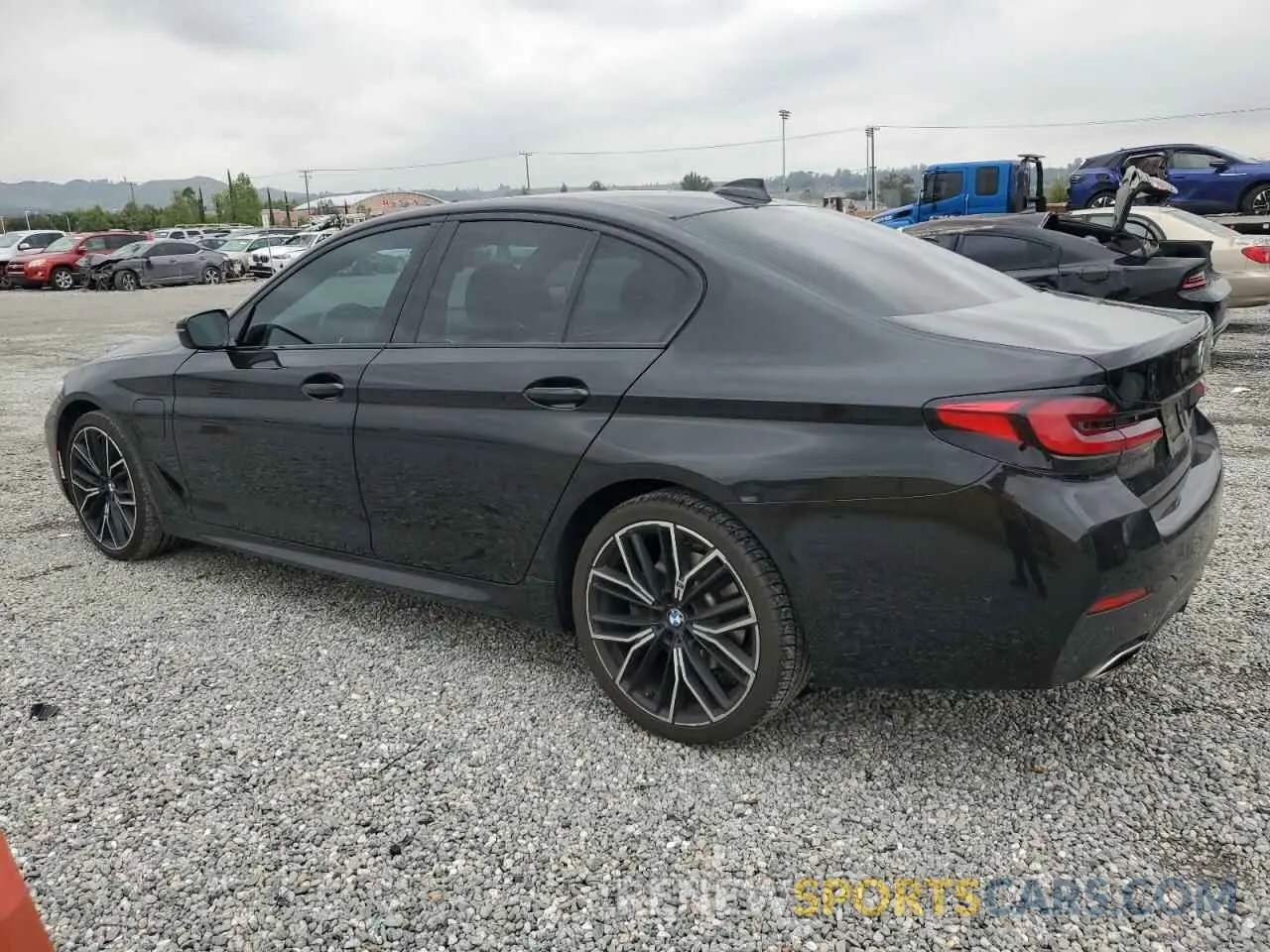 2 Photograph of a damaged car WBA13AG00MCF09677 BMW 5 SERIES 2021