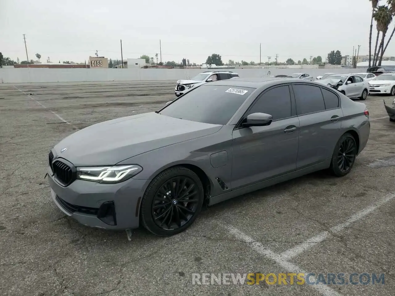1 Photograph of a damaged car WBA13AG03MCG04735 BMW 5 SERIES 2021